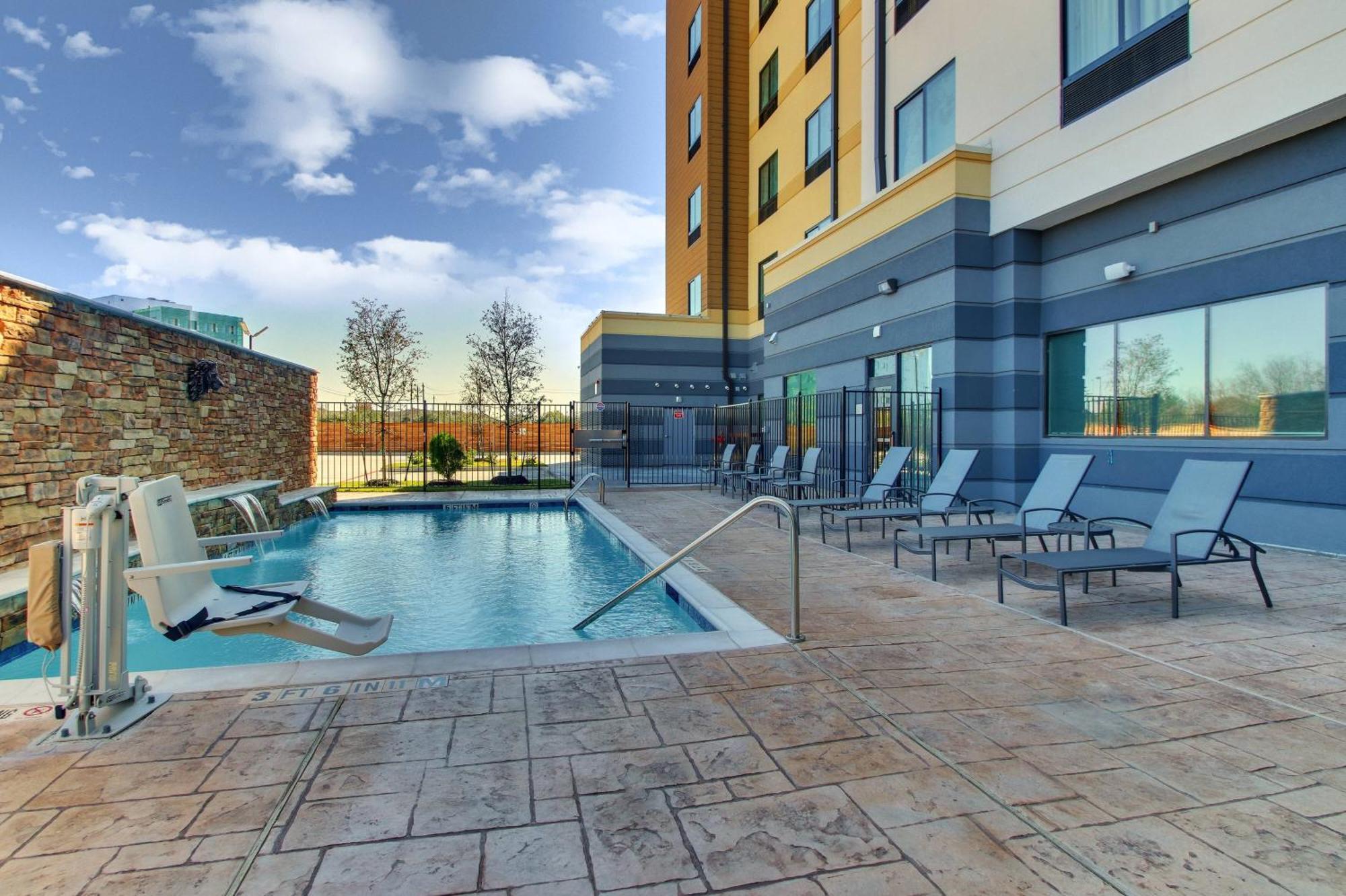 Fairfield Inn And Suites By Marriott Houston Brookhollow Εξωτερικό φωτογραφία